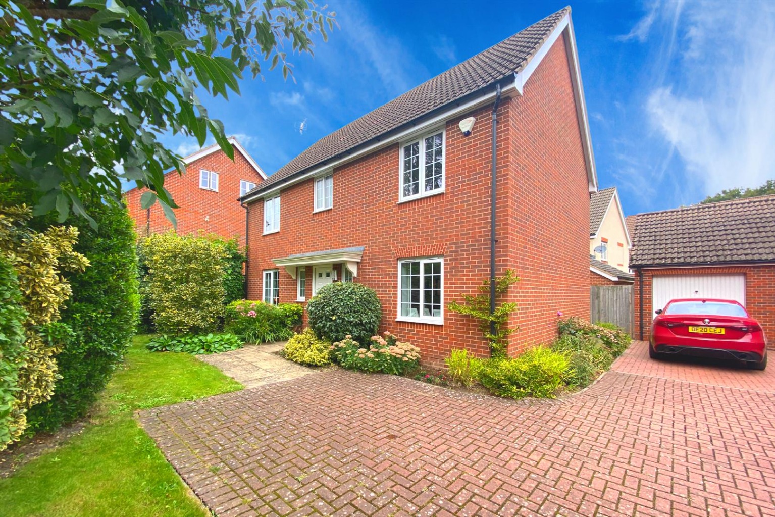 **Check out our property video**Listed by Dan** Wow! This is a beautiful example of a fantastic family home. You will not see a better finished property with a better layout in the area, we can't wait for you to see more, come and have a look...