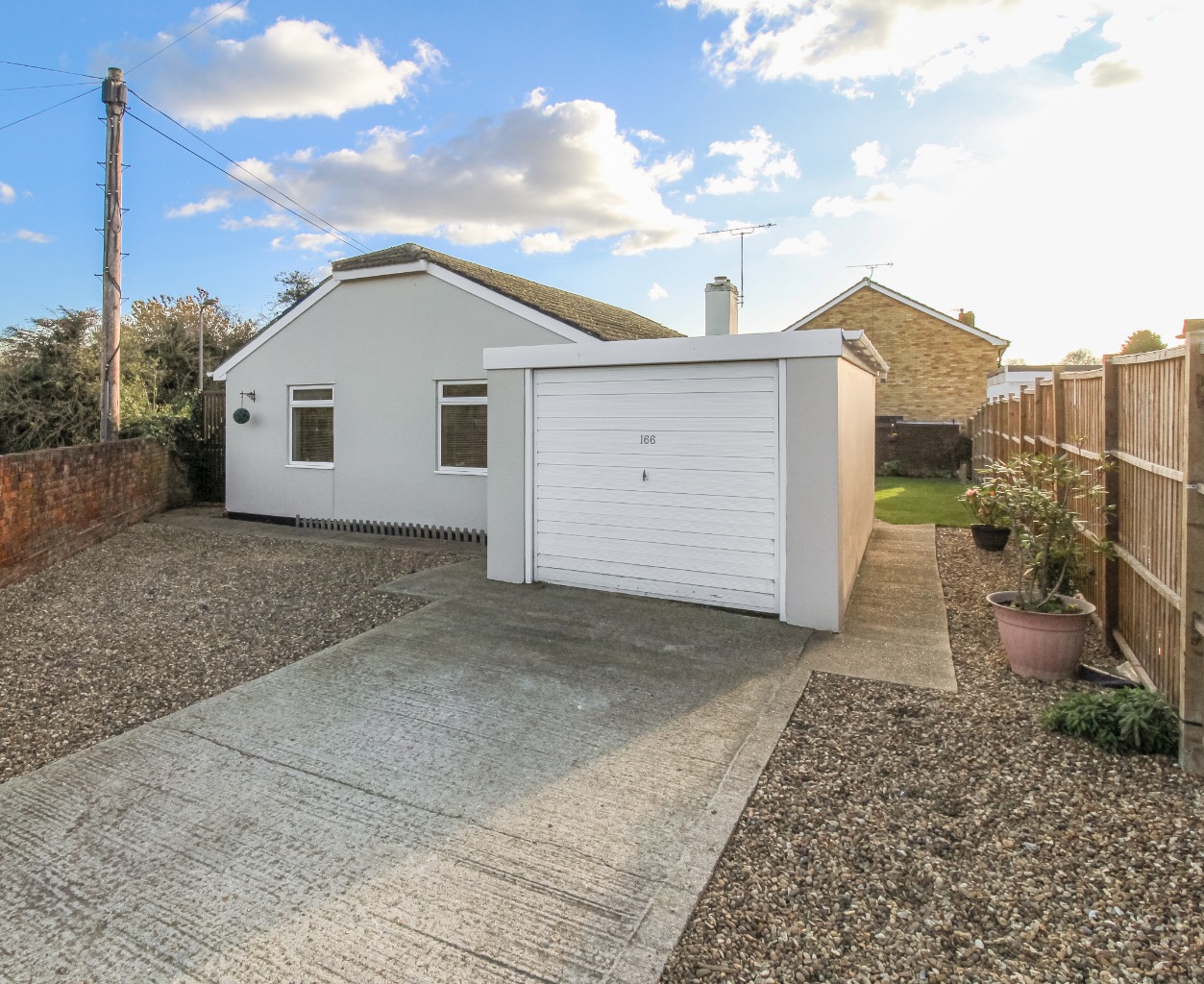 Driveway parking for three cars, garage to the side, three double bedrooms, south facing rear garden, detached bungalow, refitted kitchen and bathroom, excellent condition throughout, potential to ext (STPP), easy access to the M4, close to local amenities, rare opportunity