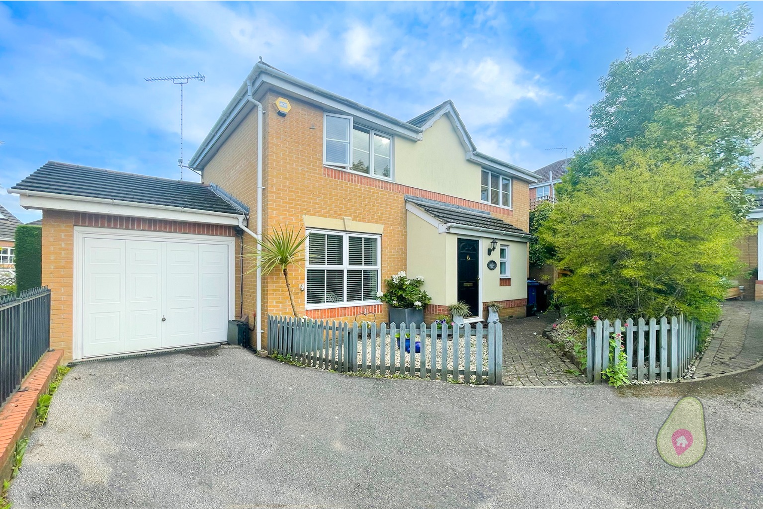 A beautifully presented and thoughtfully renovated three bed detached home - flexible accommodation with a large kitchen, lounge, garden room and bonus reception room from the converted garage, there is plenty of accommodation to utilise the layout to suit your way of living.
