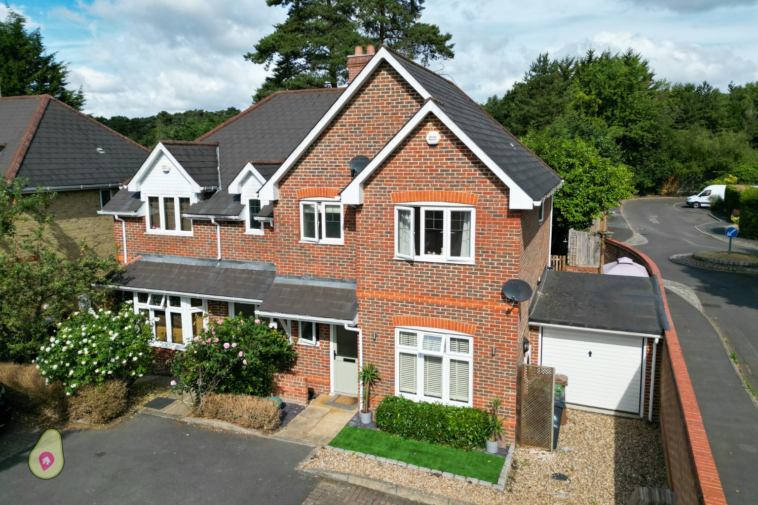 3 bed semi-detached house for sale in Badgers Copse, Camberley, GU15