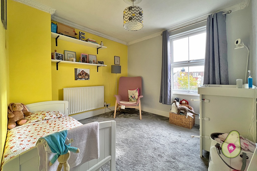 4 bed semi-detached house for sale in Wescott Road  - Property Image 9