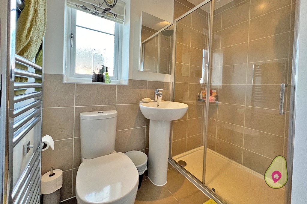 4 bed end of terrace house for sale in Samborne Drive, Wokingham  - Property Image 7