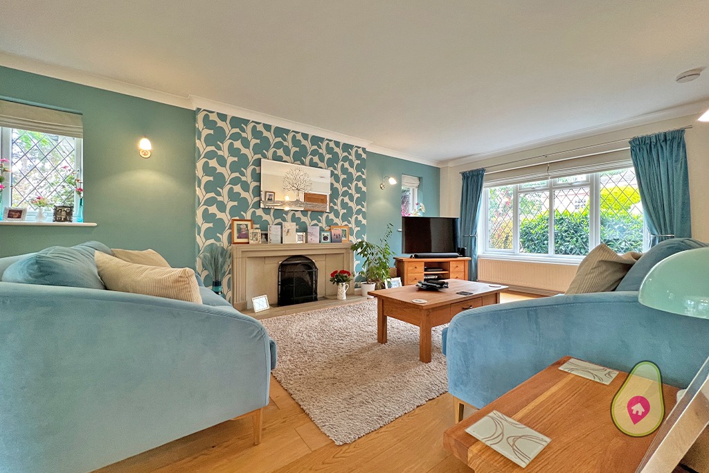 5 bed detached house for sale in St. Helier Close, Wokingham  - Property Image 3