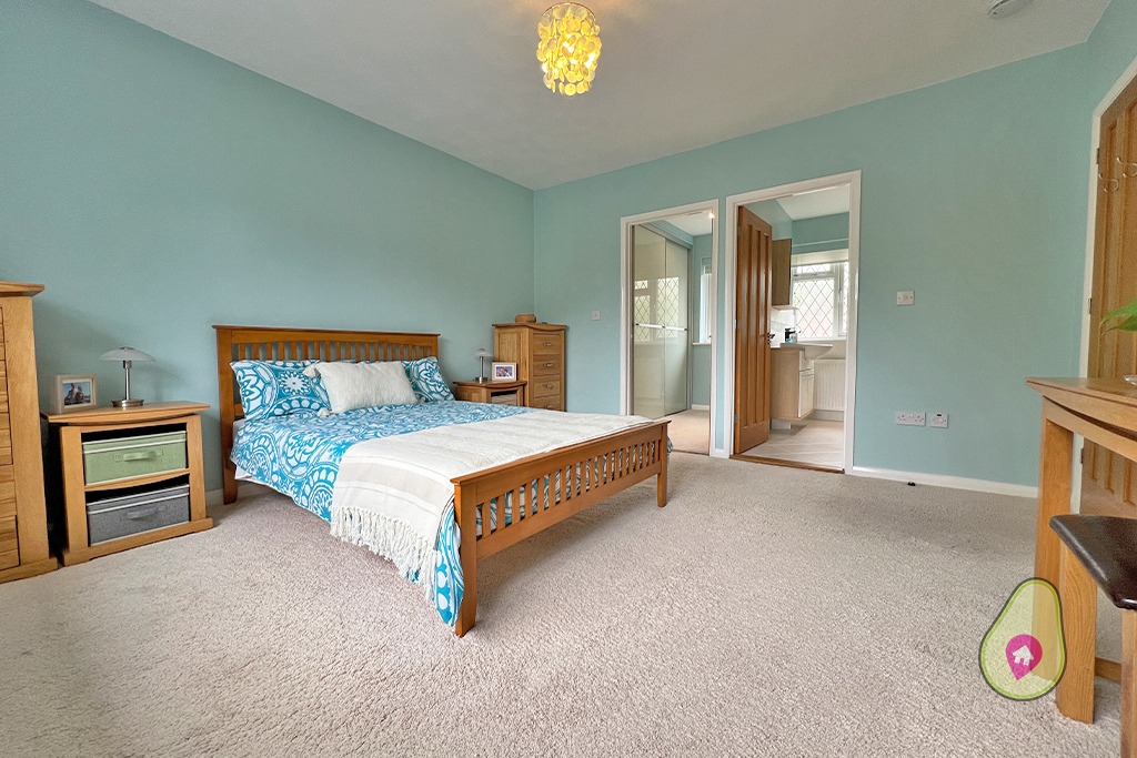 5 bed detached house for sale in St. Helier Close, Wokingham  - Property Image 13