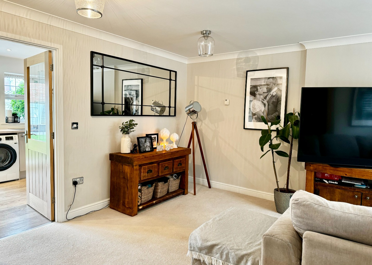 3 bed end of terrace house for sale in Stockbridge Road, Fleet  - Property Image 7