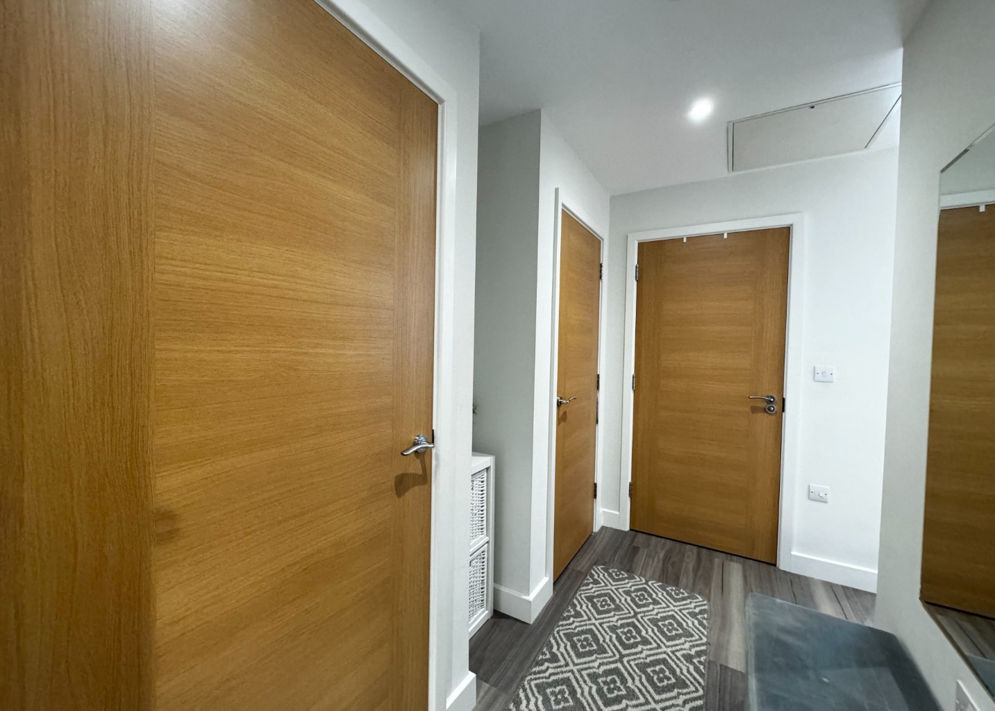 1 bed studio flat for sale in Church Road, Fleet  - Property Image 11