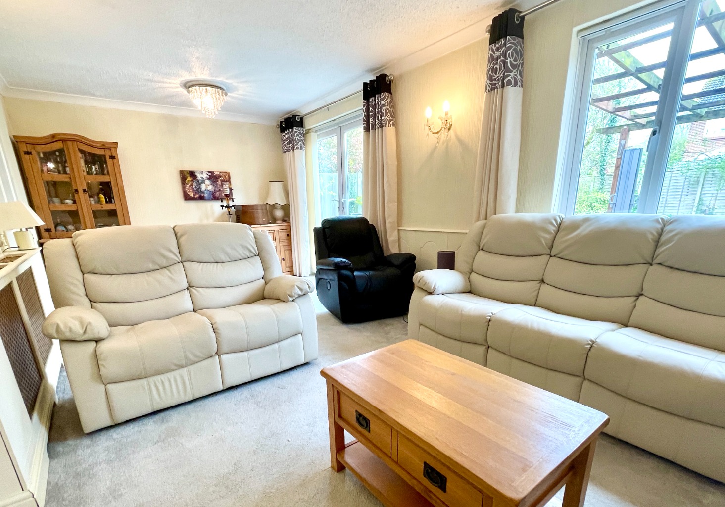 4 bed link detached house for sale in Ilfracombe Way, Reading  - Property Image 9