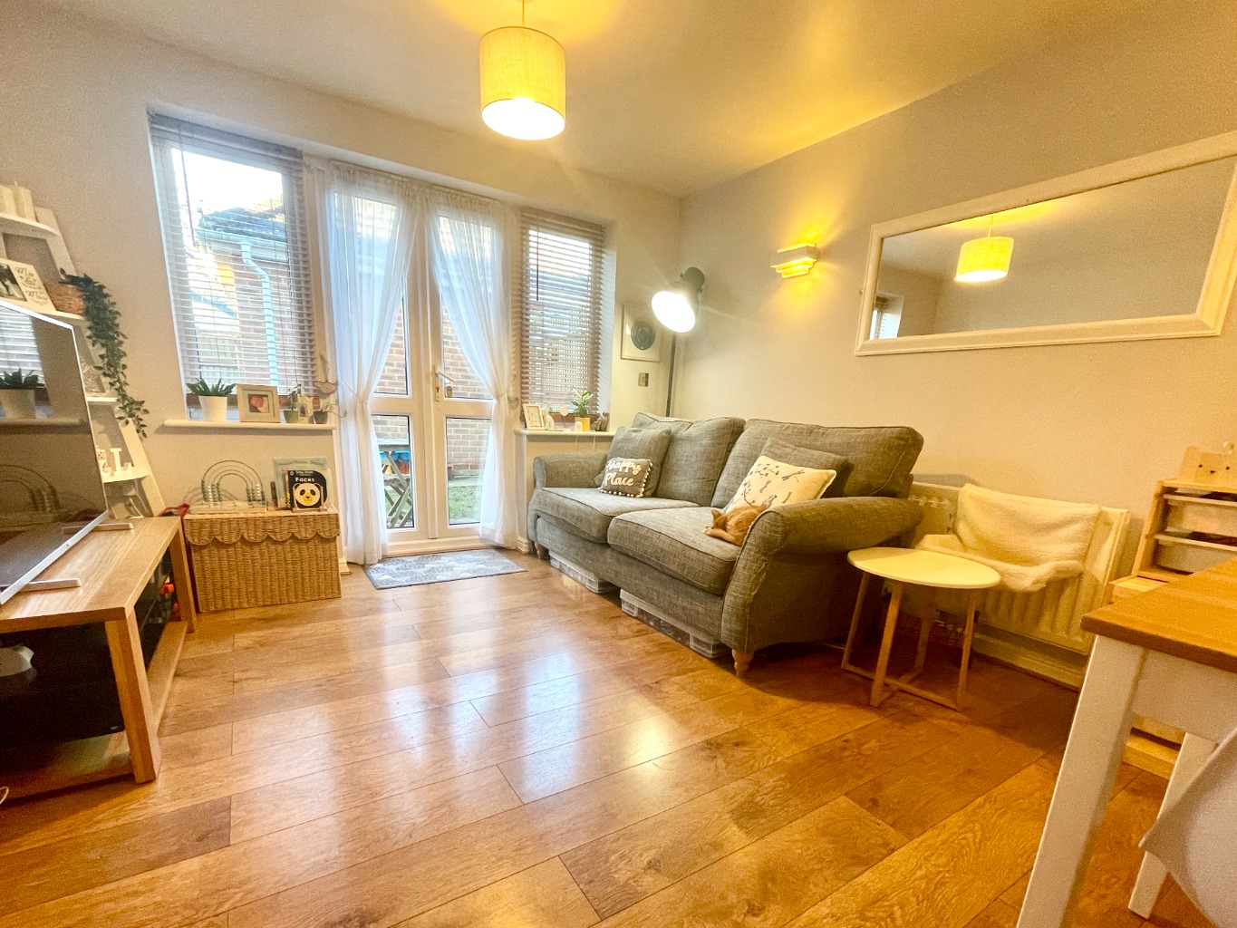 2 bed flat for sale in Little Horse Close, Reading  - Property Image 10