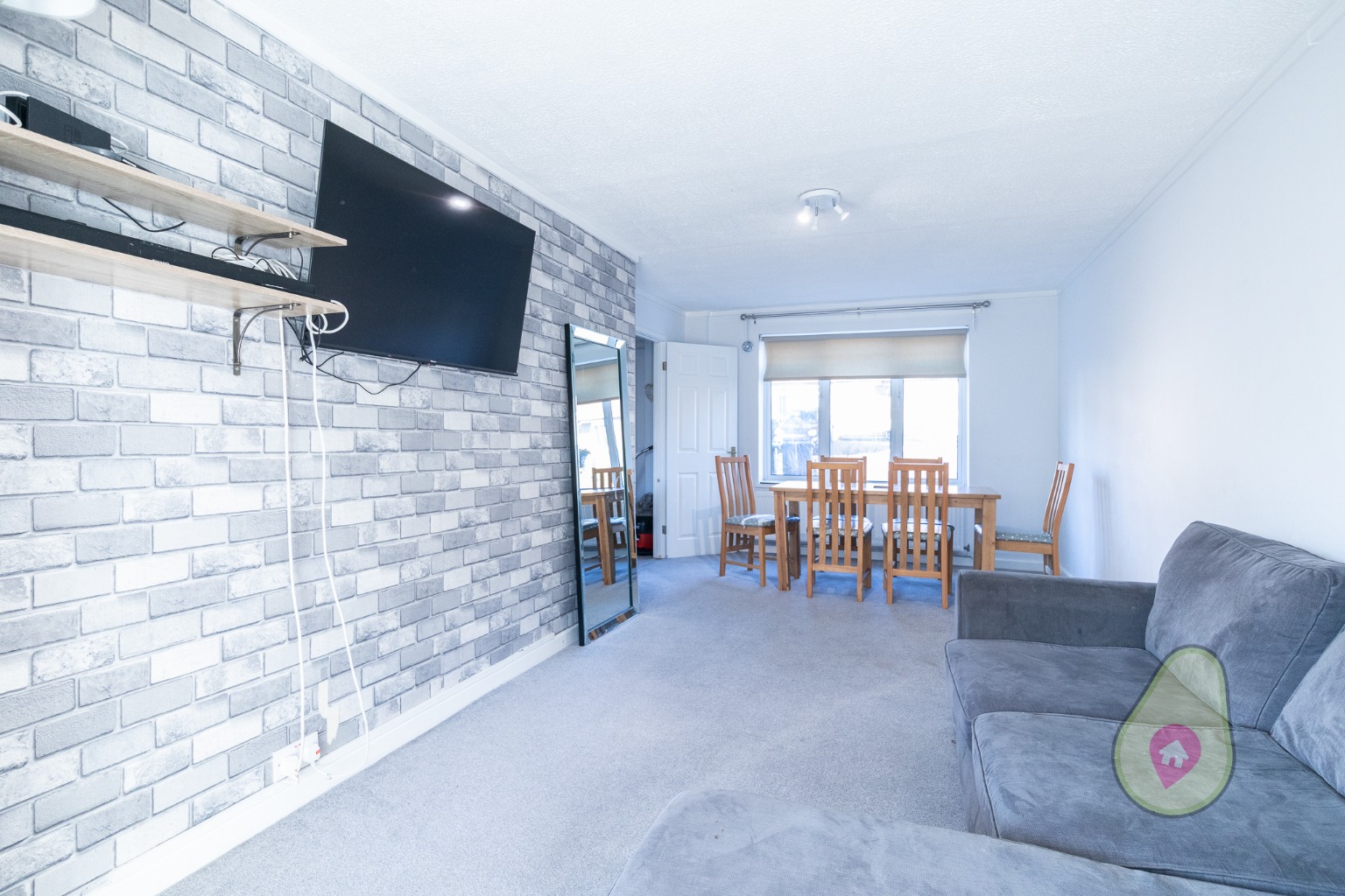 3 bed terraced house for sale in Moordale Avenue, Bracknell  - Property Image 3