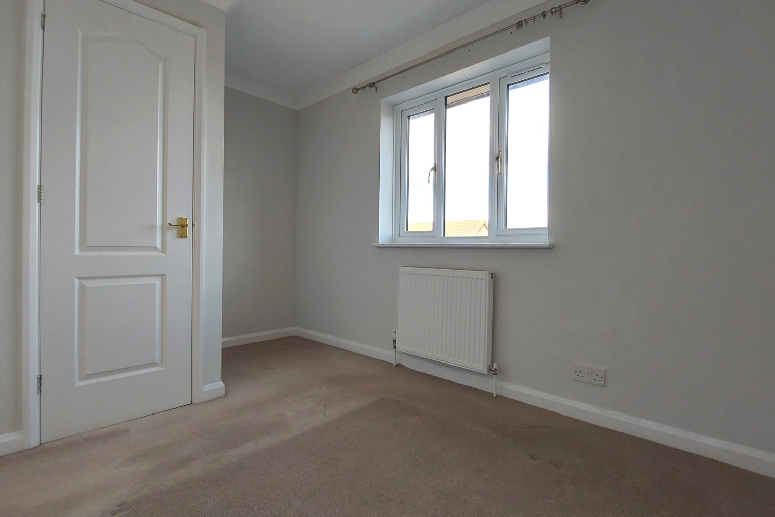 2 bed terraced house for sale in Coleridge Close, Reading  - Property Image 9