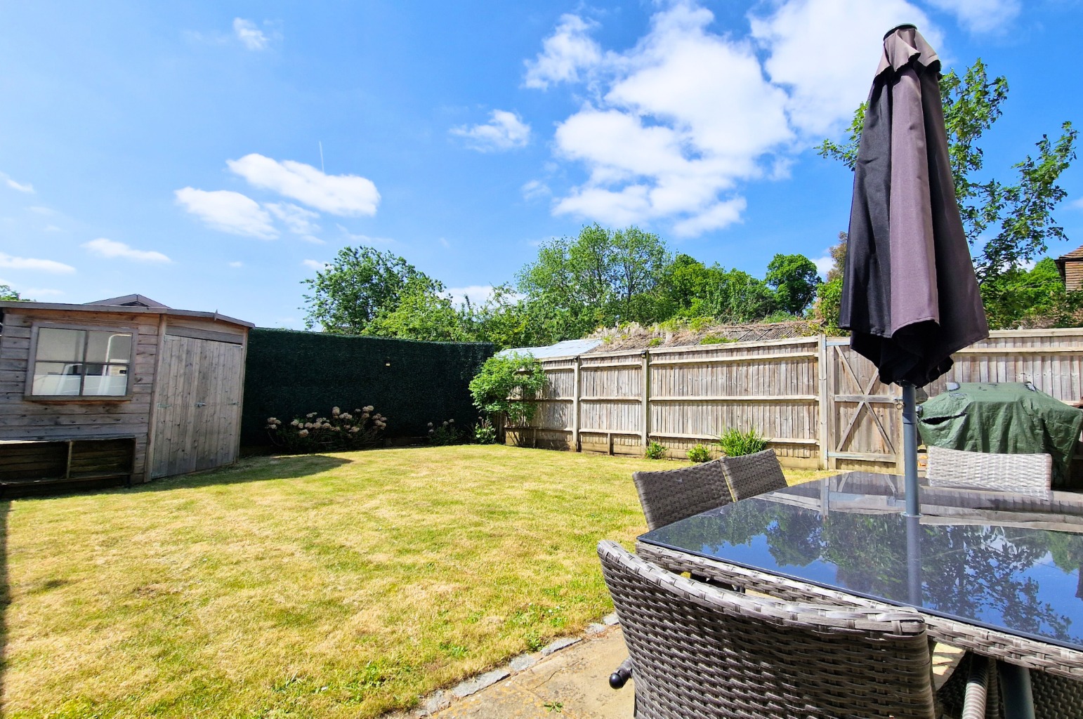 3 bed semi-detached house for sale in The Village, Wokingham  - Property Image 17