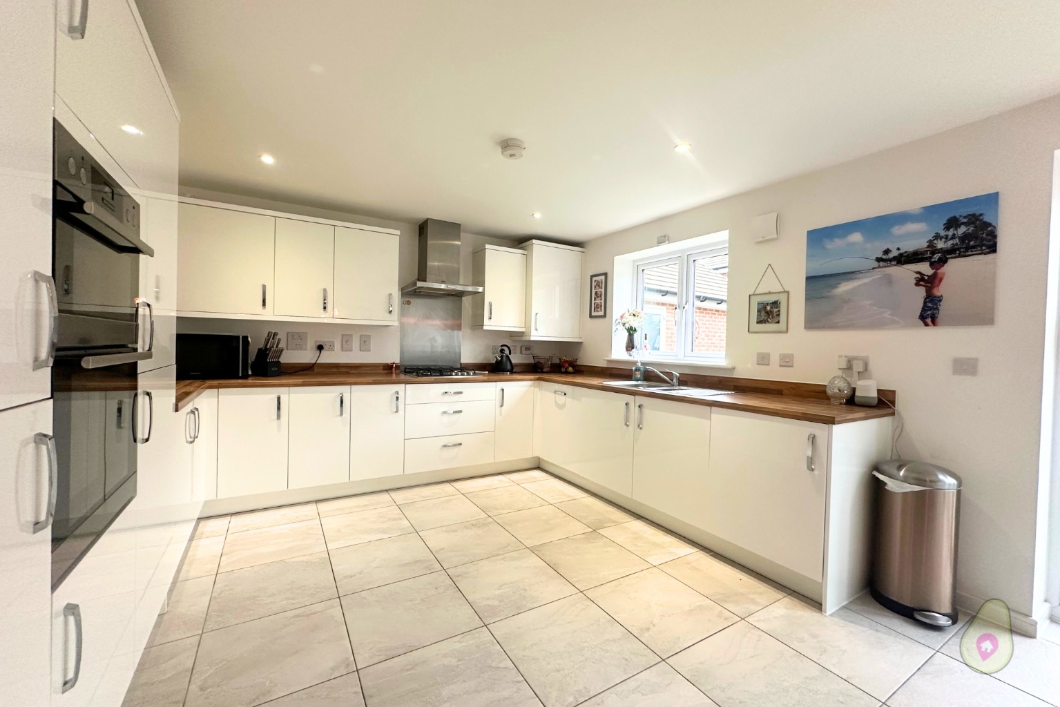 4 bed semi-detached house for sale in Langford Avenue, Reading  - Property Image 10