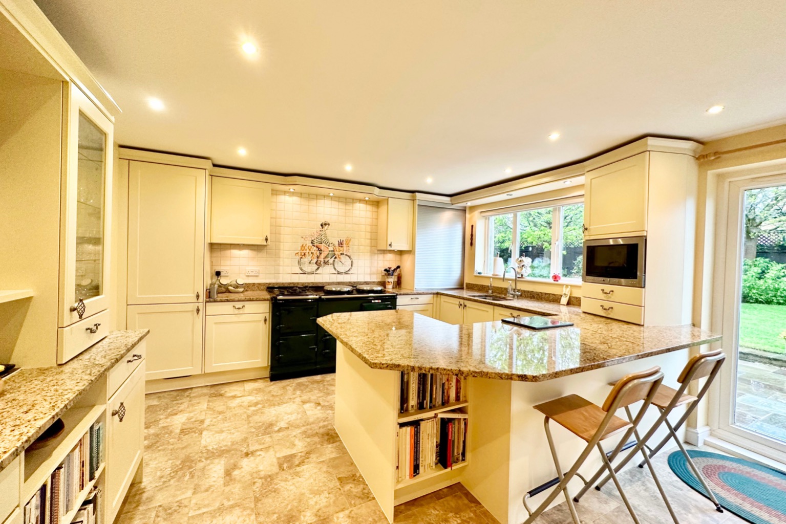 6 bed detached house for sale in The Manor, Reading  - Property Image 11
