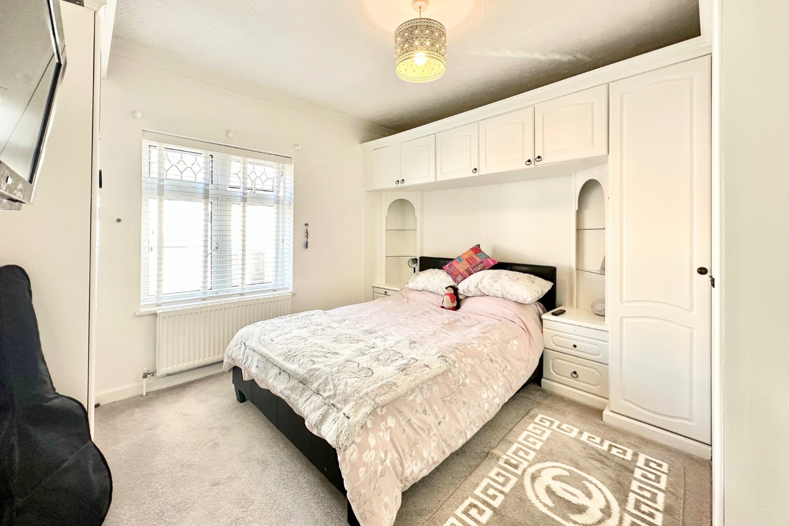 2 bed semi-detached house for sale in Howard Road, Wokingham  - Property Image 11