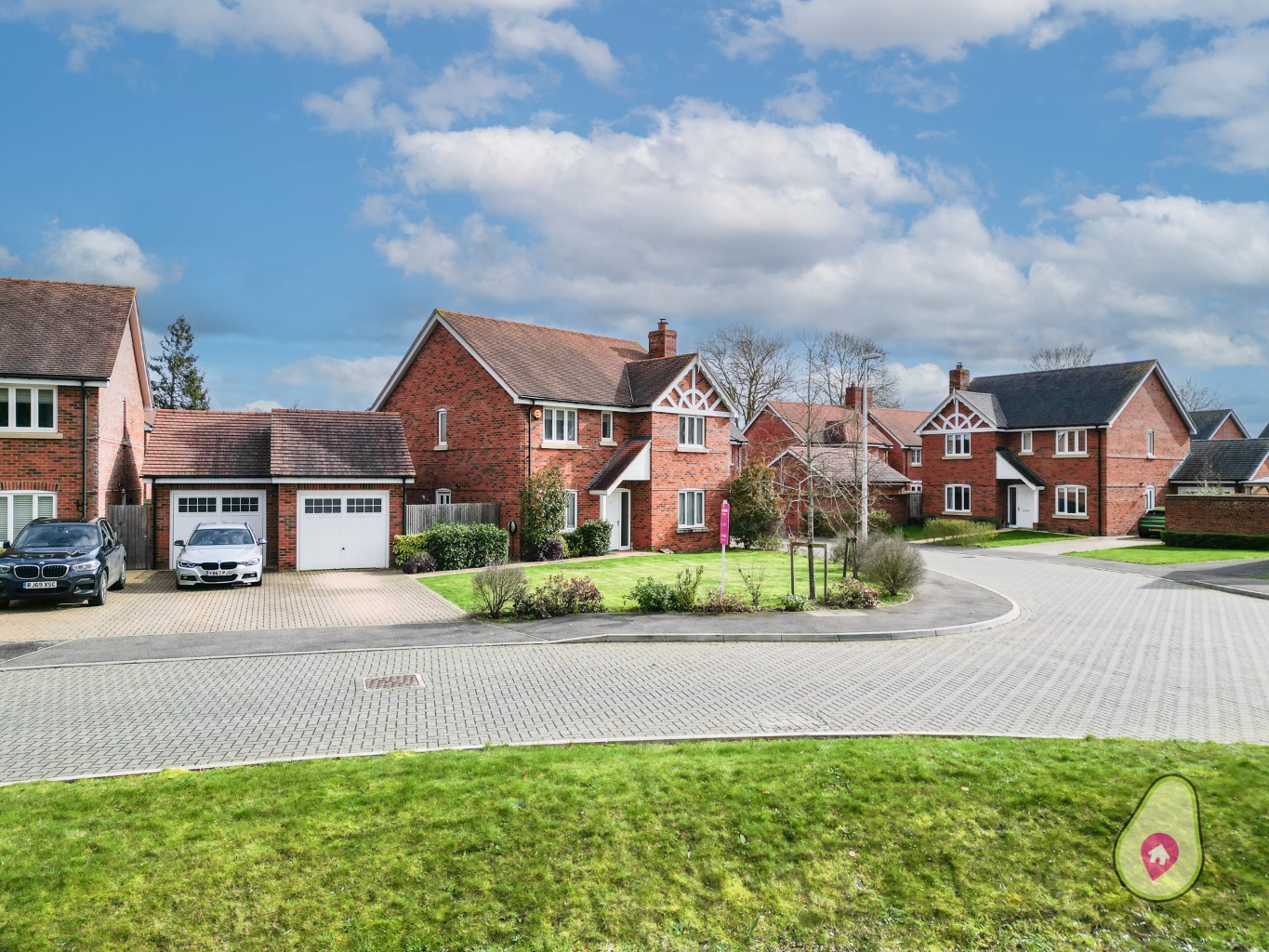 4 bed detached house for sale in The Pippins, Reading  - Property Image 9