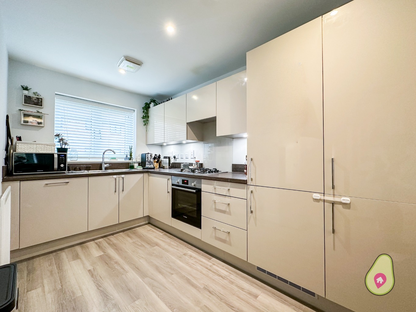 2 bed semi-detached house for sale in Glover Crescent  - Property Image 2