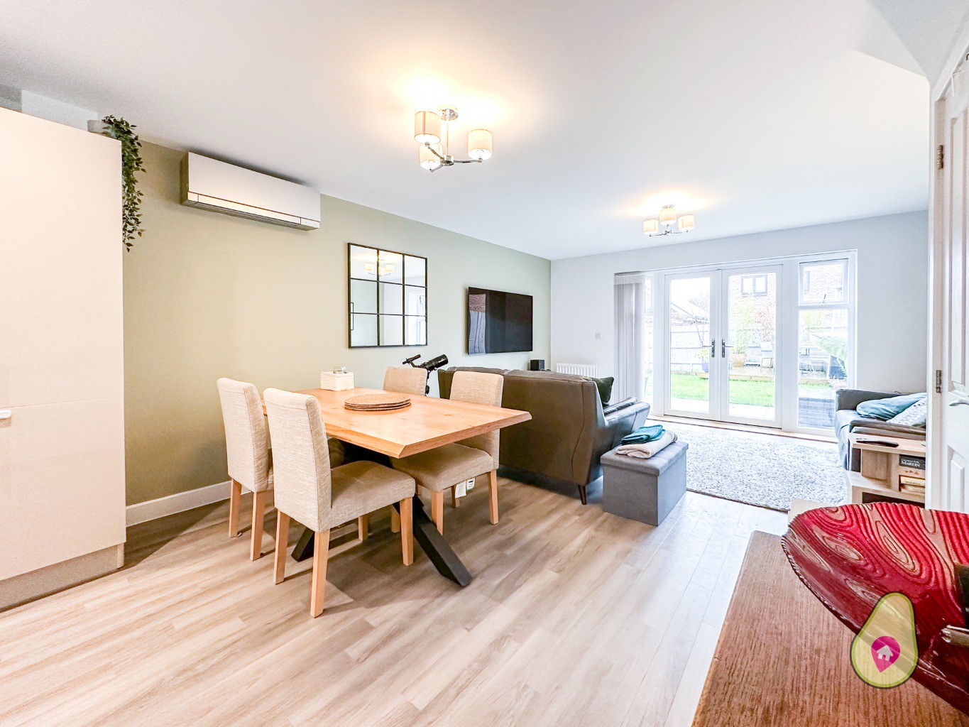 2 bed semi-detached house for sale in Glover Crescent  - Property Image 9