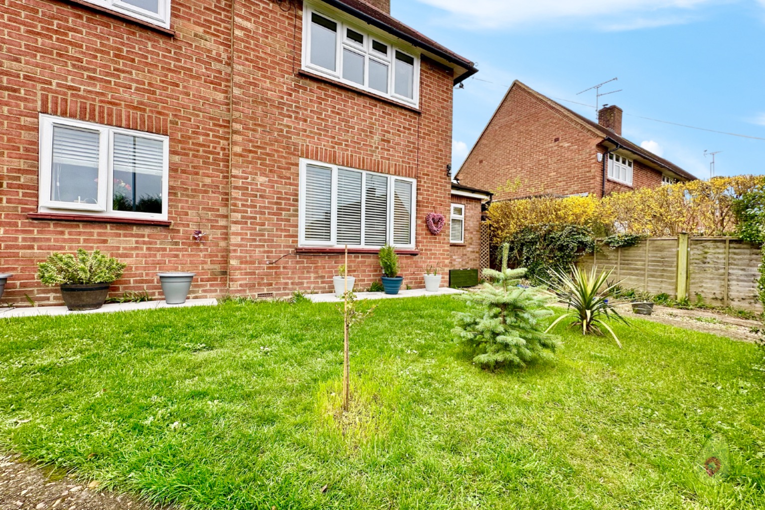 2 bed ground floor maisonette for sale in Wheatfields Road, Reading  - Property Image 6