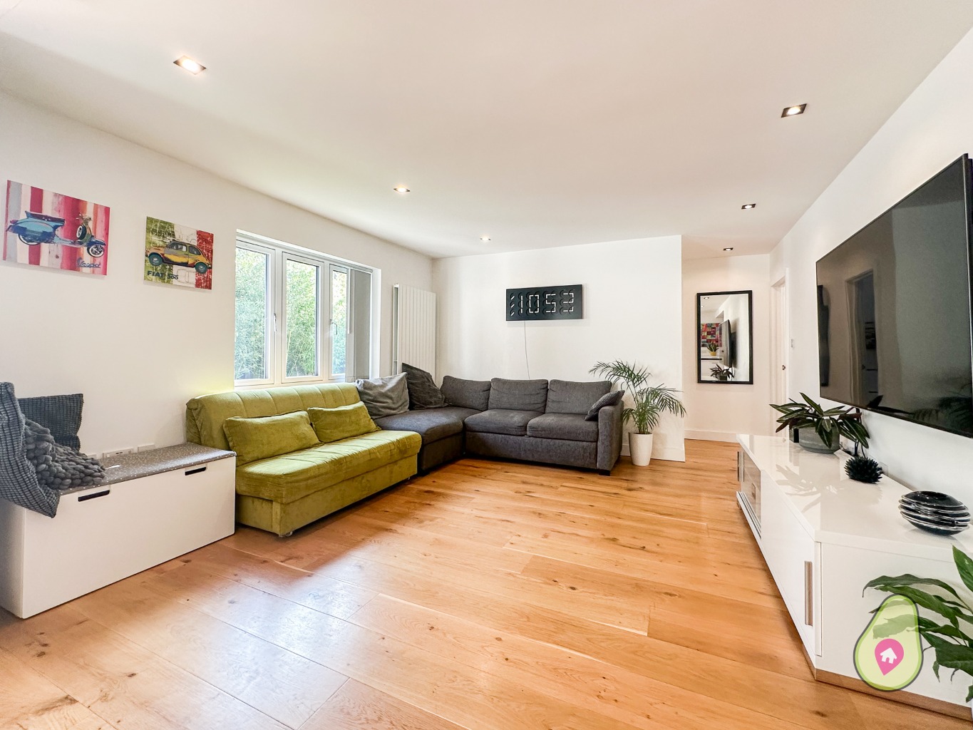 4 bed detached bungalow for sale in The Mount, Reading  - Property Image 28