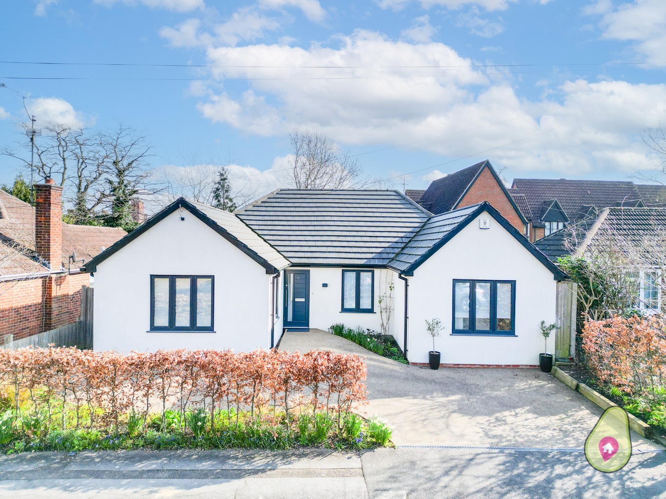 4 bed detached bungalow for sale in The Mount, Reading  - Property Image 1
