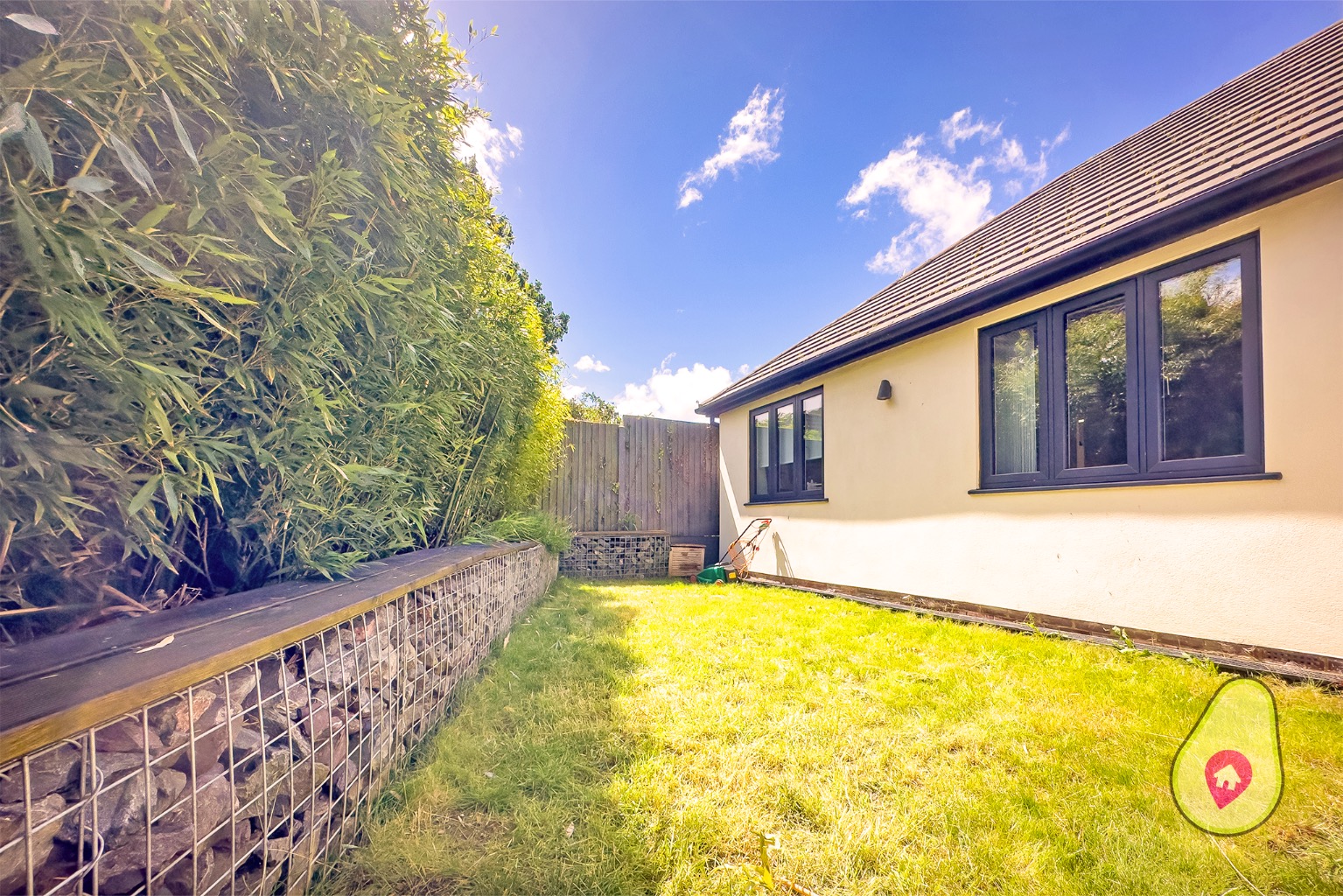 4 bed detached bungalow for sale in The Mount, Reading  - Property Image 23