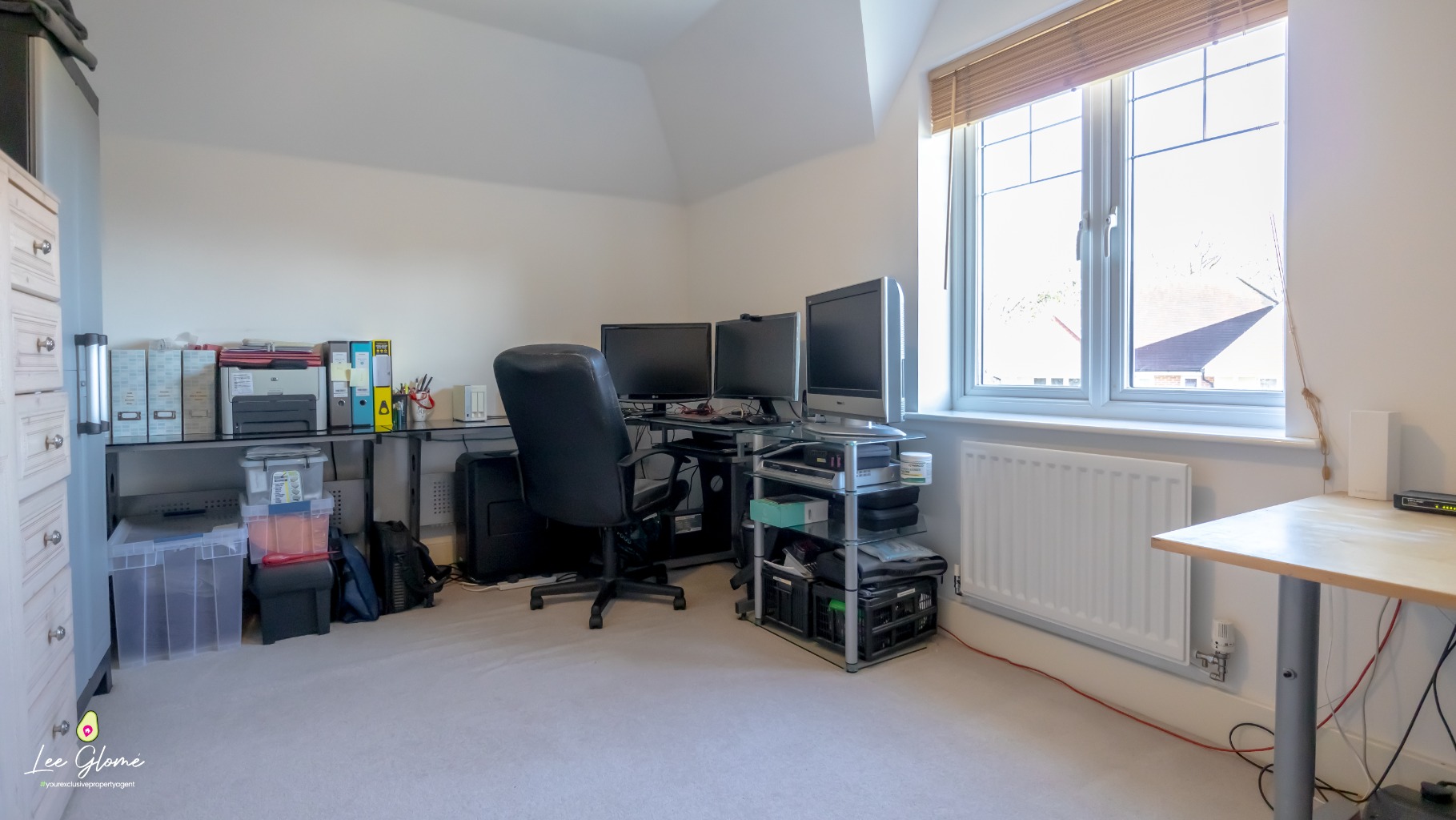 2 bed flat for sale in Parklands Drive  - Property Image 9