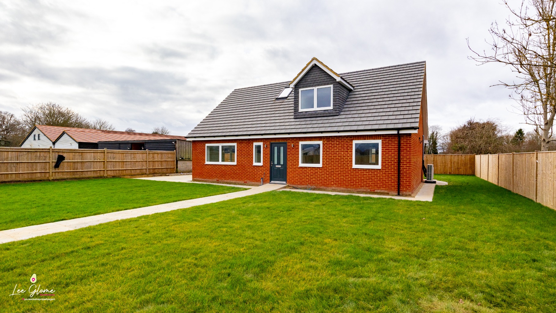 4 bed detached house for sale in Ridings Barn, Alfold  - Property Image 17
