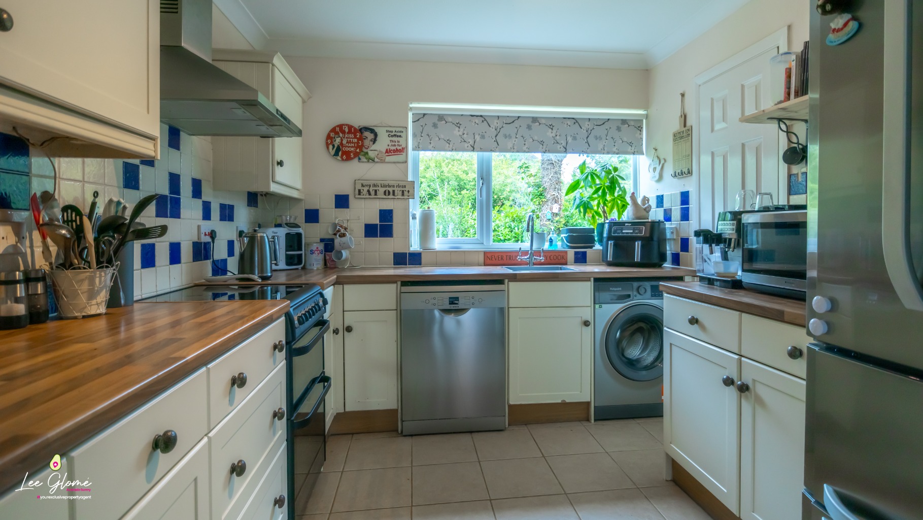 3 bed semi-detached house for sale in Bax Close, Cranleigh  - Property Image 5