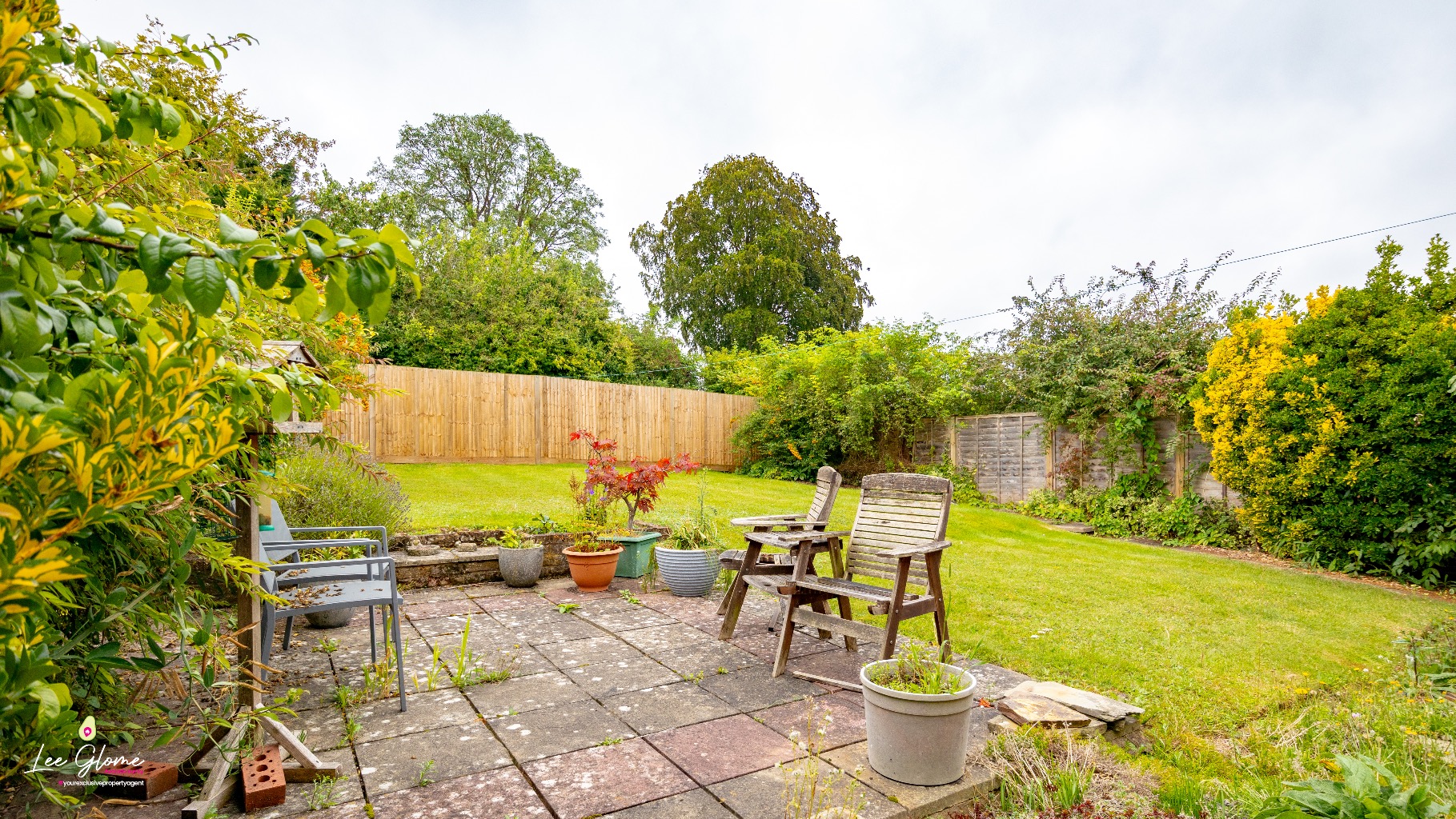 4 bed detached bungalow for sale in Dowlans Road, Leatherhead  - Property Image 13