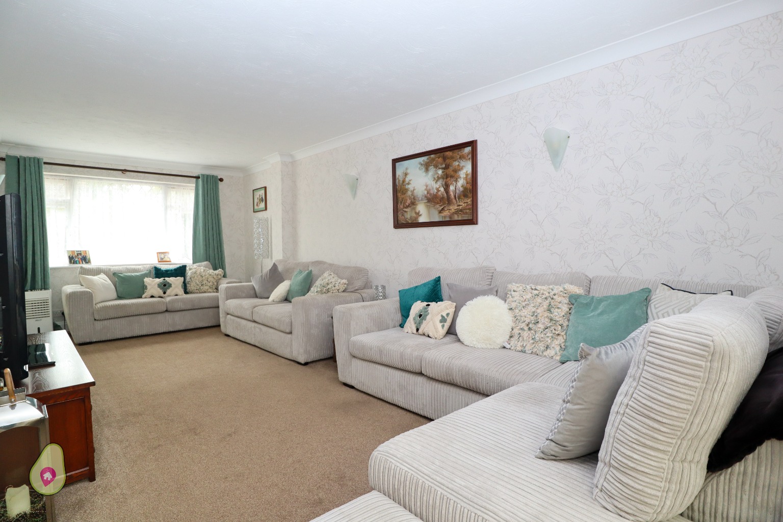 4 bed semi-detached house for sale in Burleigh Road, Camberley  - Property Image 2