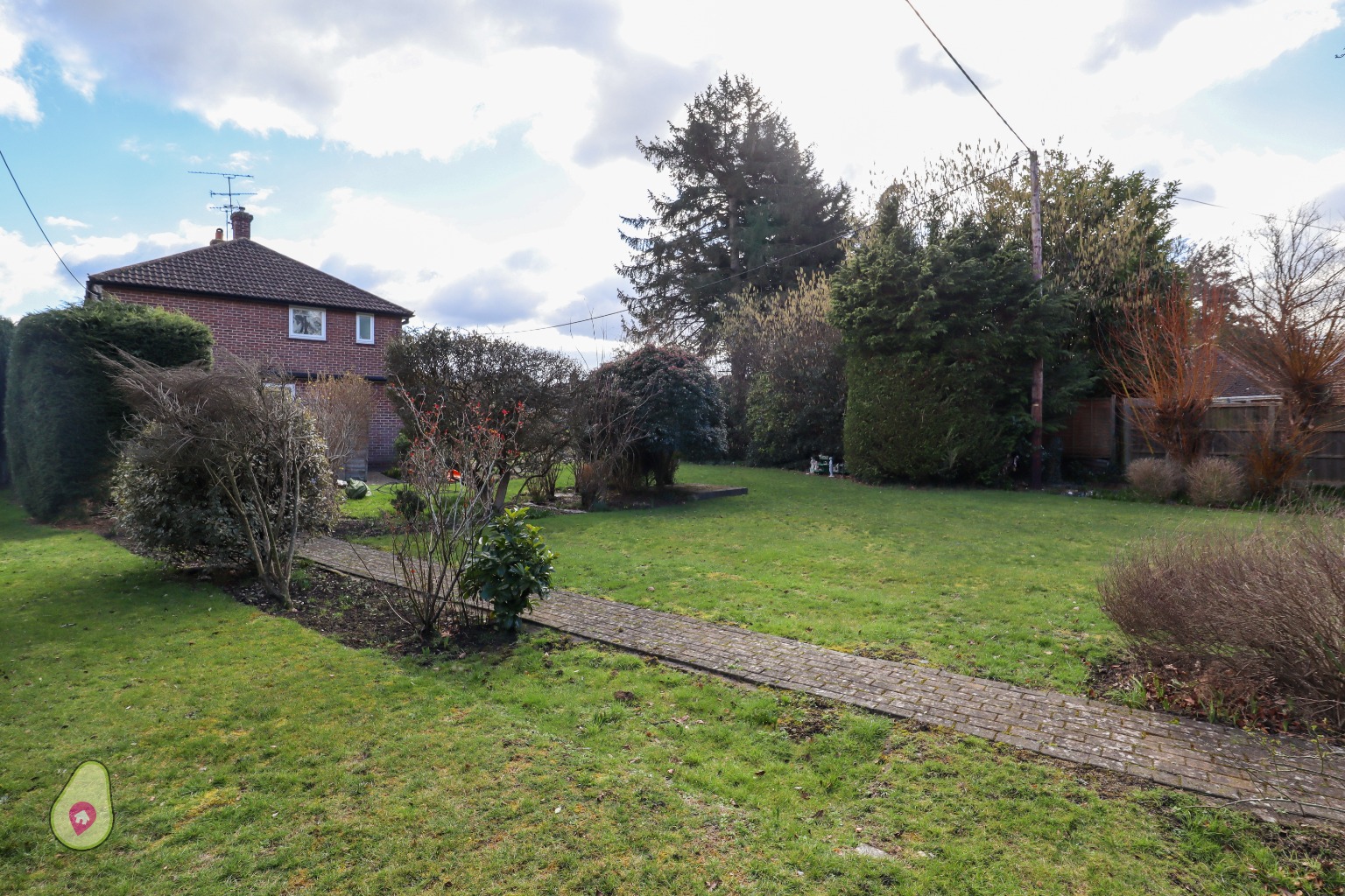 3 bed semi-detached house for sale in Weldon Close, Fleet  - Property Image 14