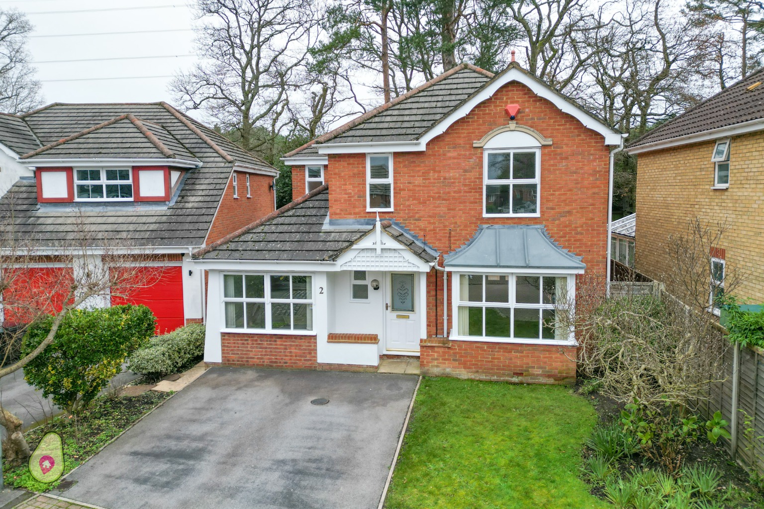 4 bed detached house to rent in Heathside Park, Camberley - Property Image 1