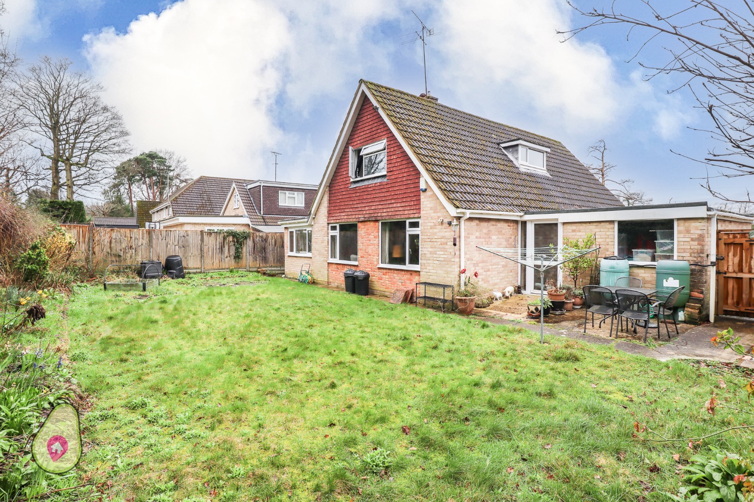 4 bed detached house for sale in The Lakeside, Camberley  - Property Image 16