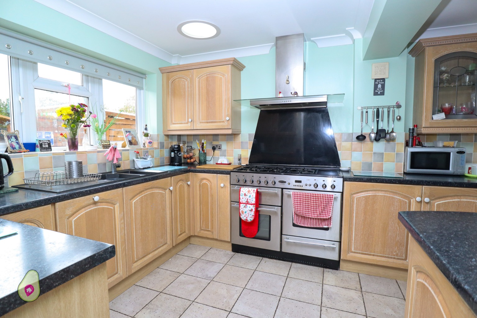 3 bed detached house for sale in Chestnut Road, Farnborough  - Property Image 4