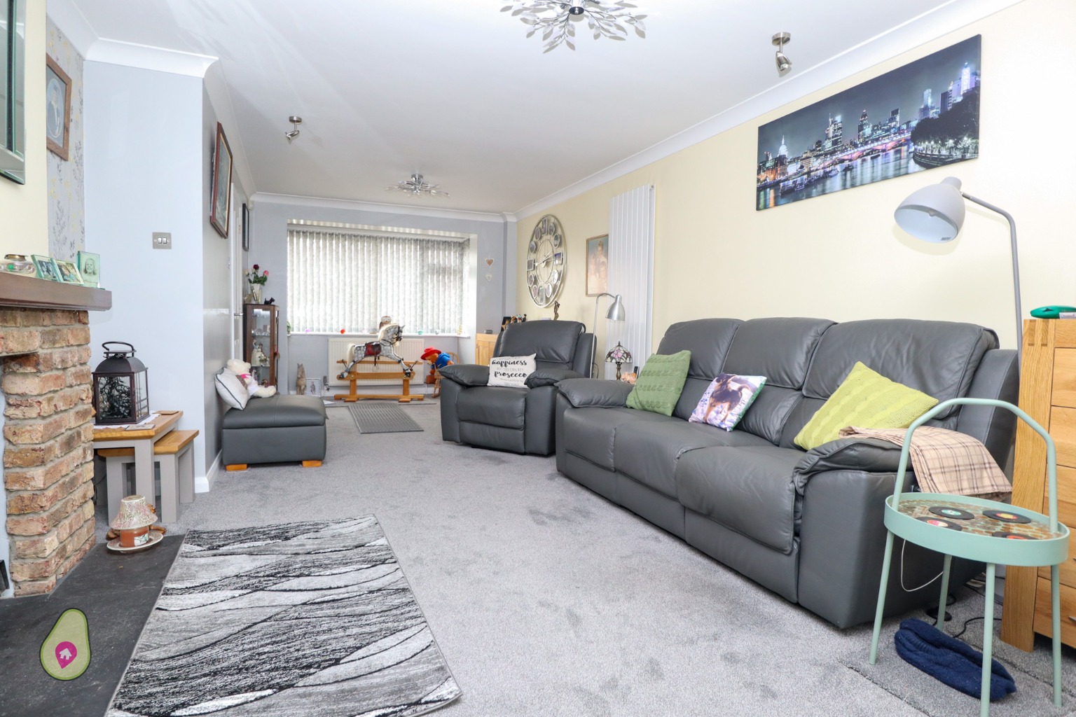 3 bed detached house for sale in Chestnut Road, Farnborough  - Property Image 2