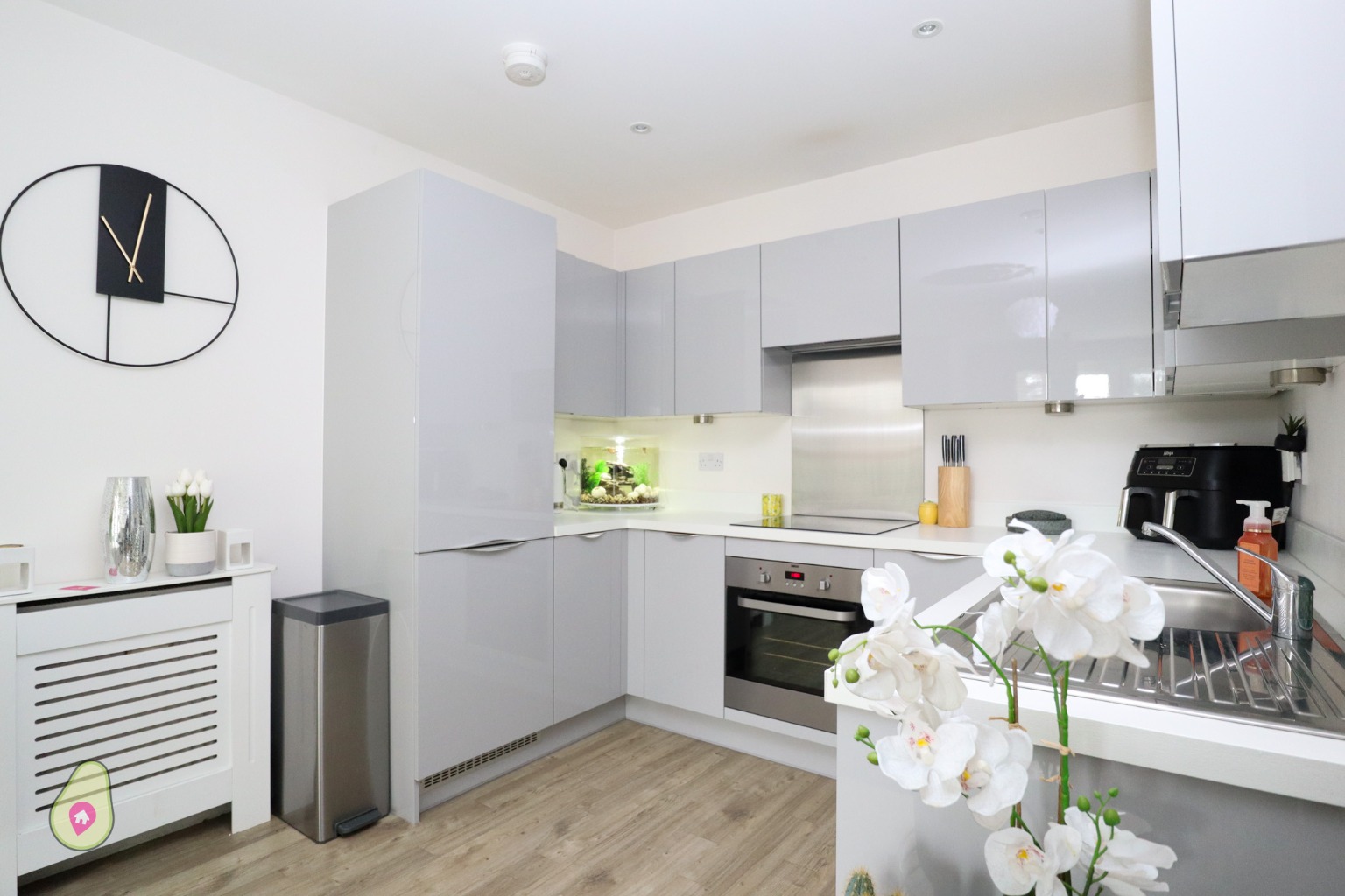 1 bed flat for sale in Hurst Avenue  - Property Image 4