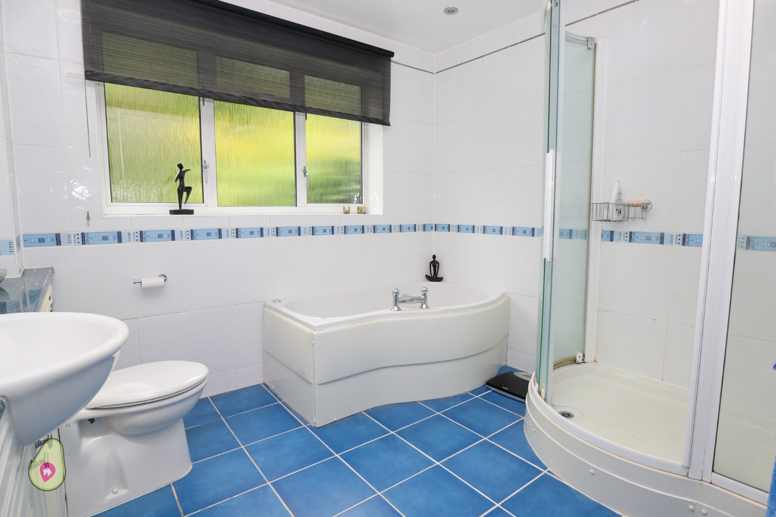 4 bed detached house for sale in Farnborough Road, Farnborough  - Property Image 15
