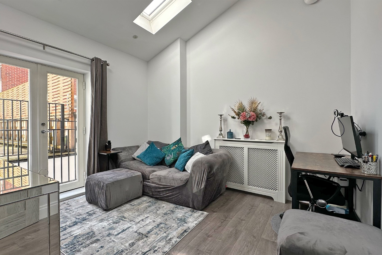 1 bed flat for sale in High Street, Maidenhead  - Property Image 2