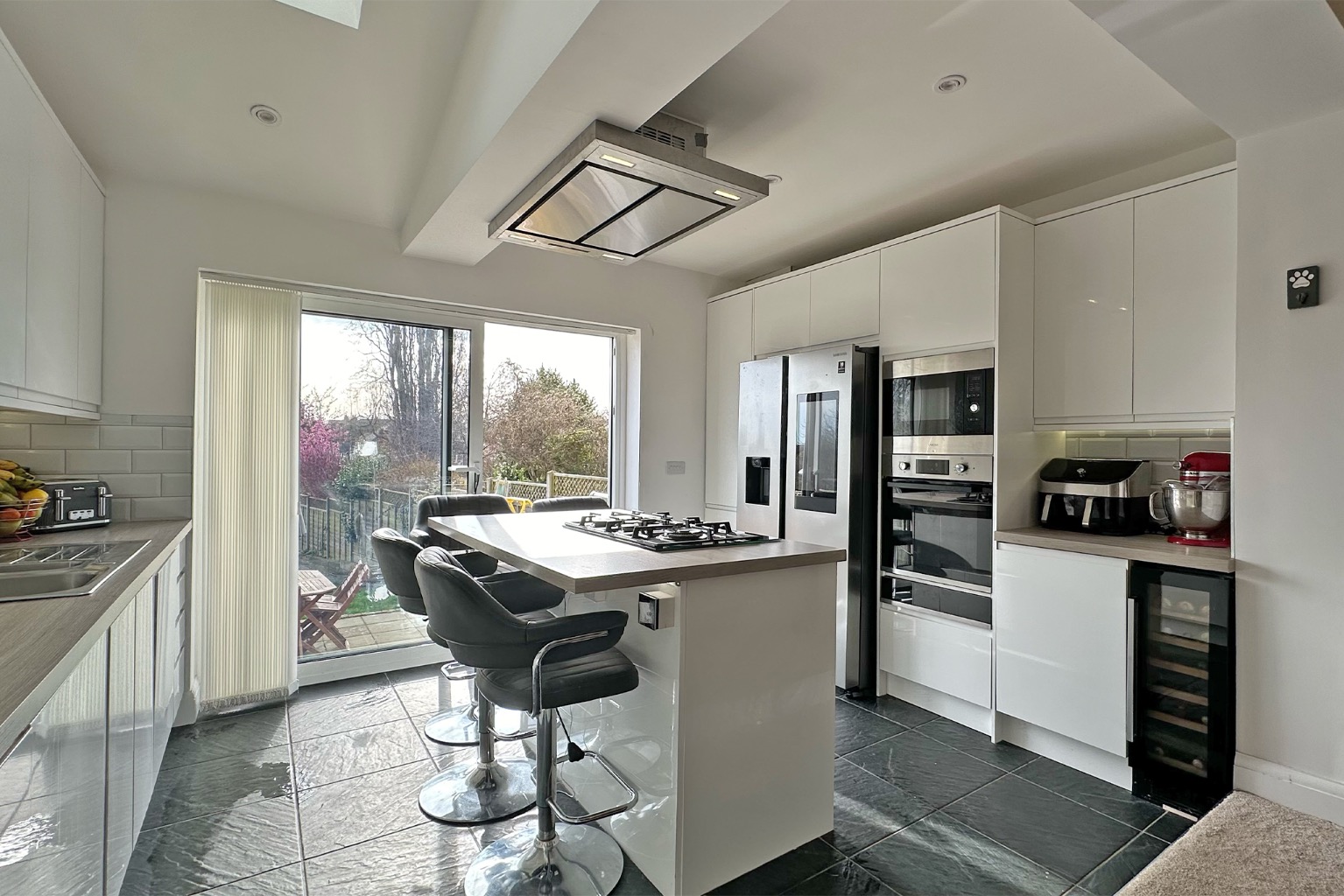 2 bed terraced house for sale in Maidenhead  - Property Image 4