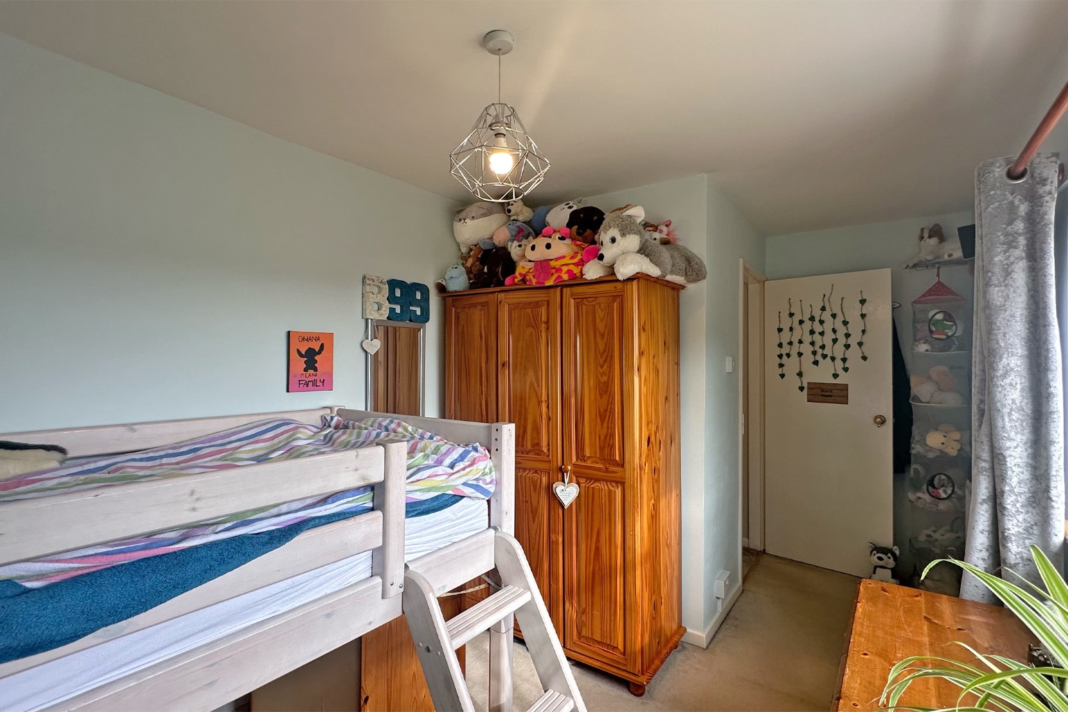 3 bed semi-detached house for sale in Edinburgh Road, Maidenhead  - Property Image 10