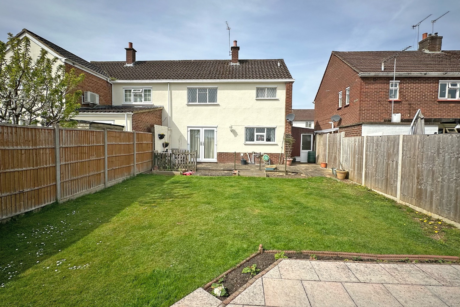 3 bed semi-detached house for sale in Edinburgh Road, Maidenhead  - Property Image 15