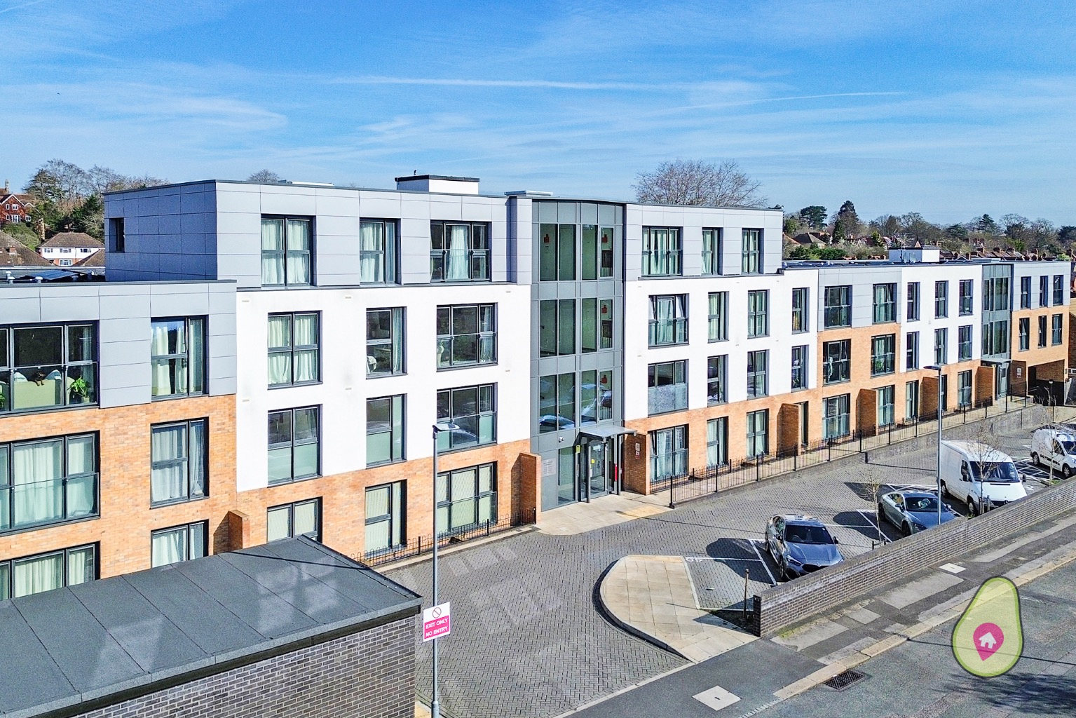2 bed flat for sale in Boulters Point, Maidenhead - Property Image 1