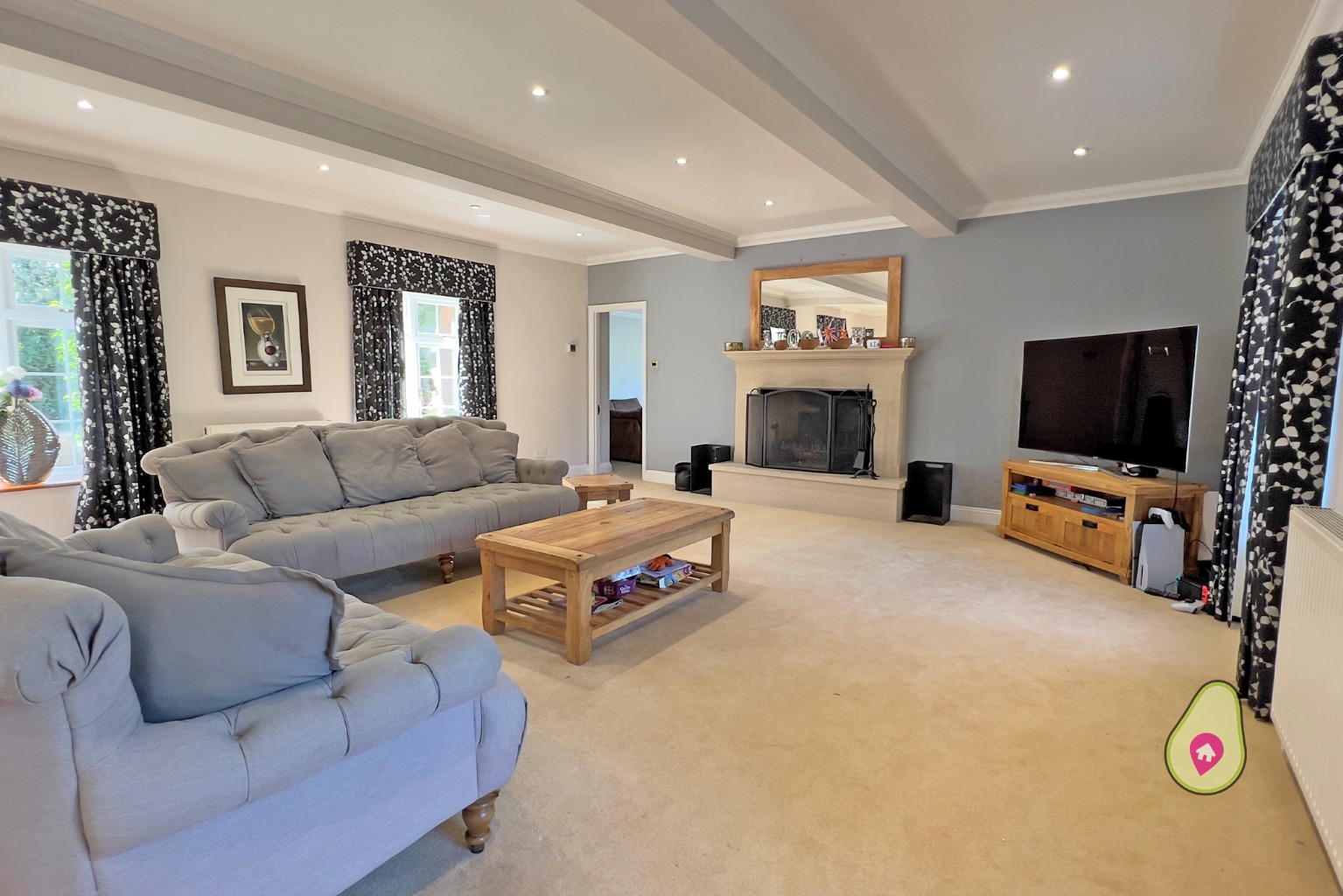 6 bed detached house for sale in Theale Road, Reading  - Property Image 4