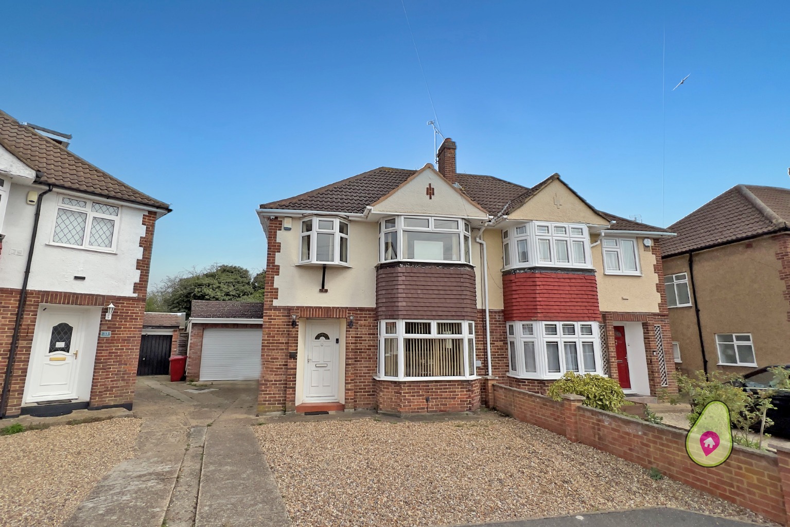 3 bed semi-detached house for sale in Bannister Close, Slough  - Property Image 13
