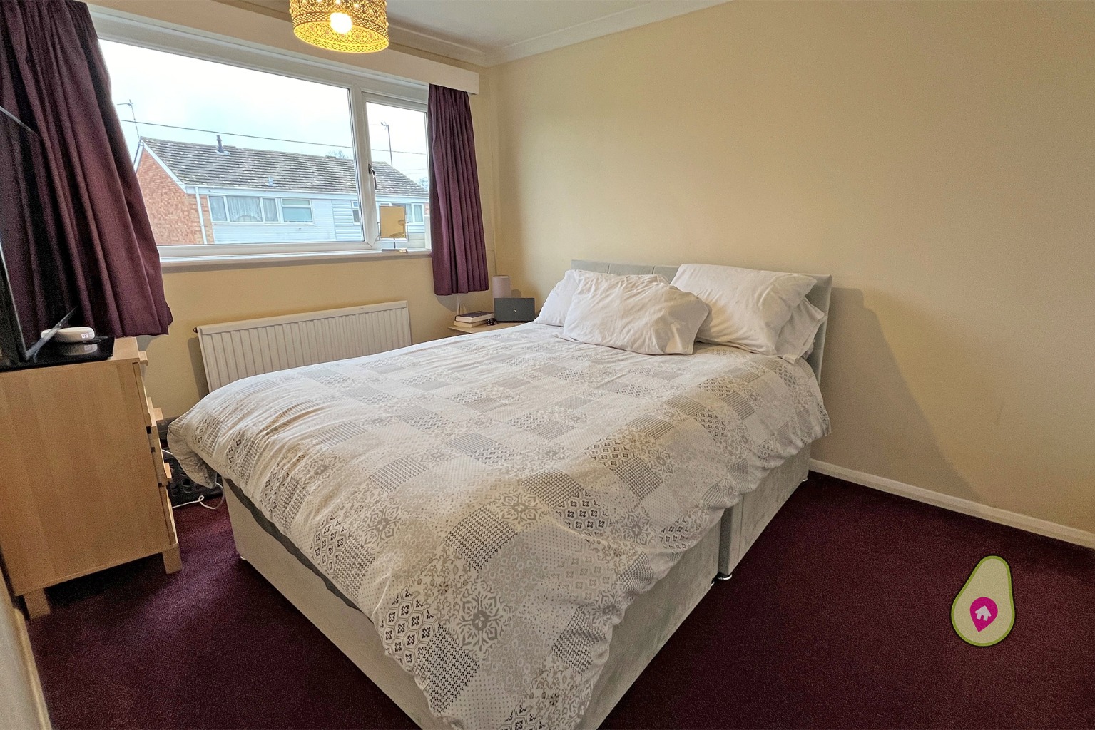 3 bed semi-detached house for sale in Kennedy Drive, Reading  - Property Image 5