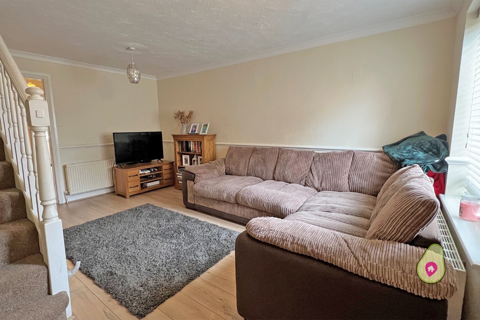 2 bed terraced house for sale in Holkam Close, Reading  - Property Image 3