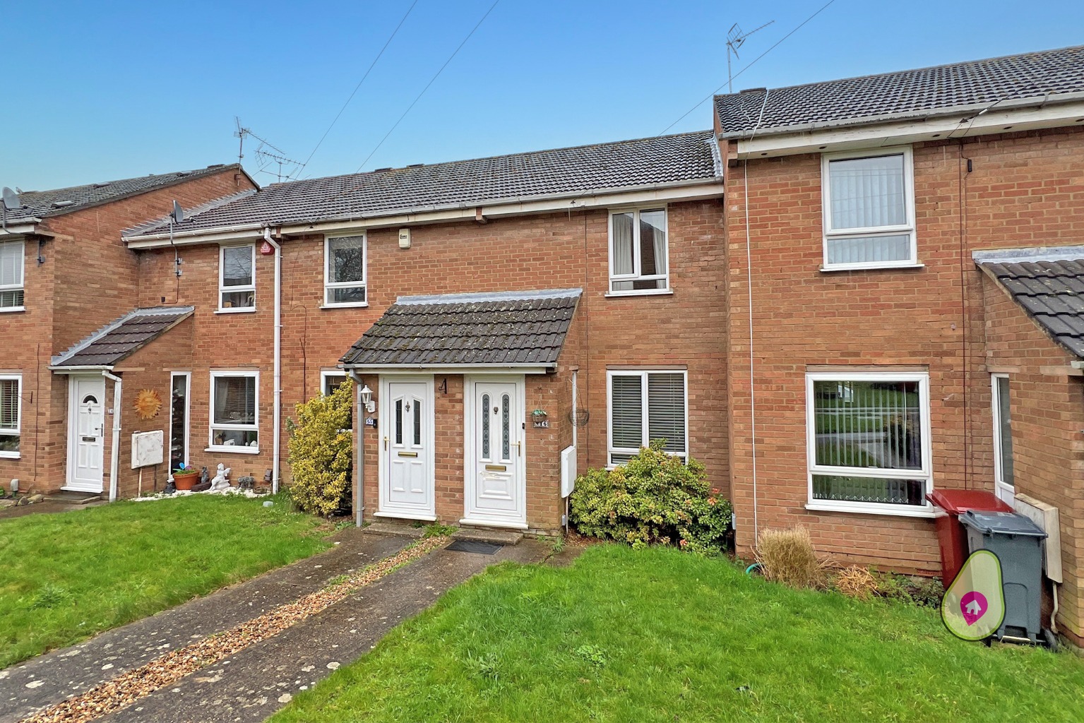 2 bed terraced house for sale in Holkam Close, Reading  - Property Image 1