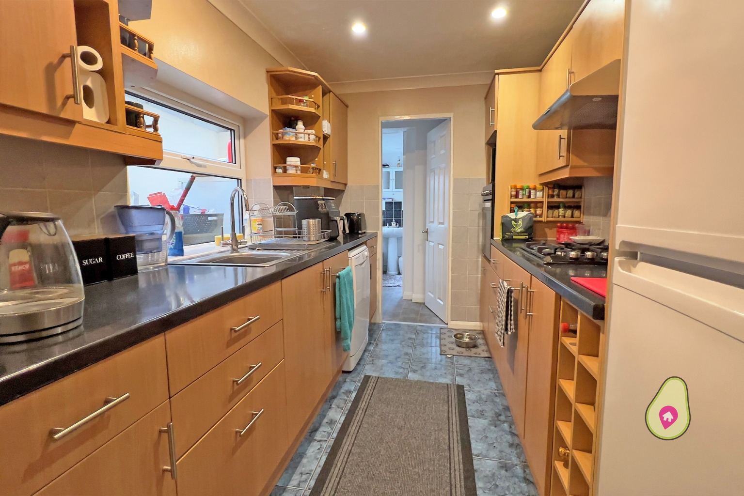3 bed terraced house for sale in Connaught Road, Reading  - Property Image 4