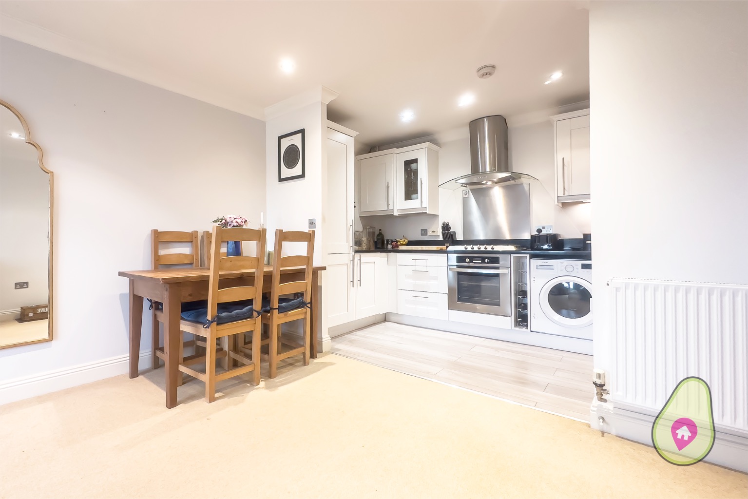 2 bed flat for sale in Forest Road, Bracknell  - Property Image 6