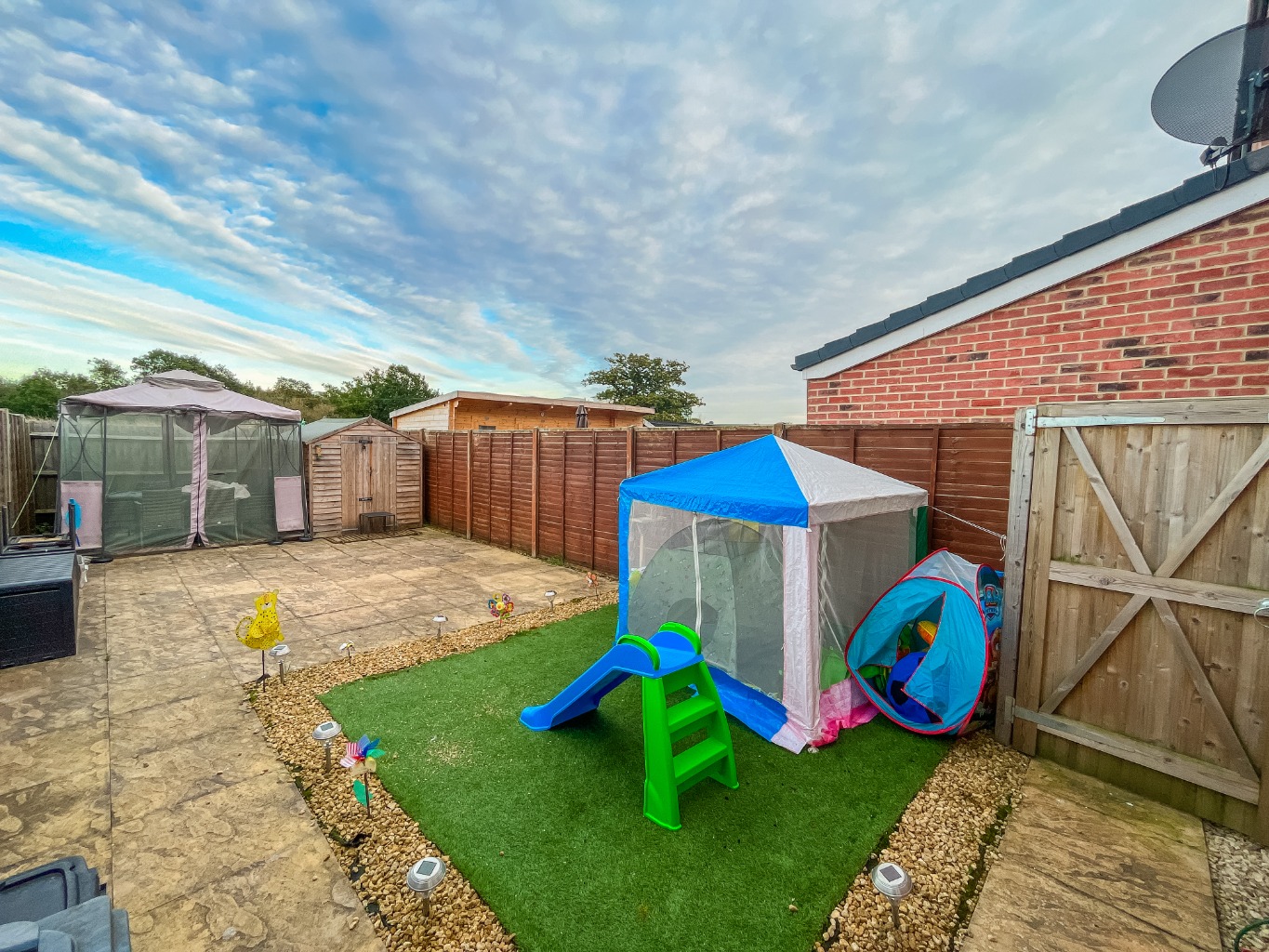 3 bed semi-detached house for sale in Homington Avenue, Swindon  - Property Image 11